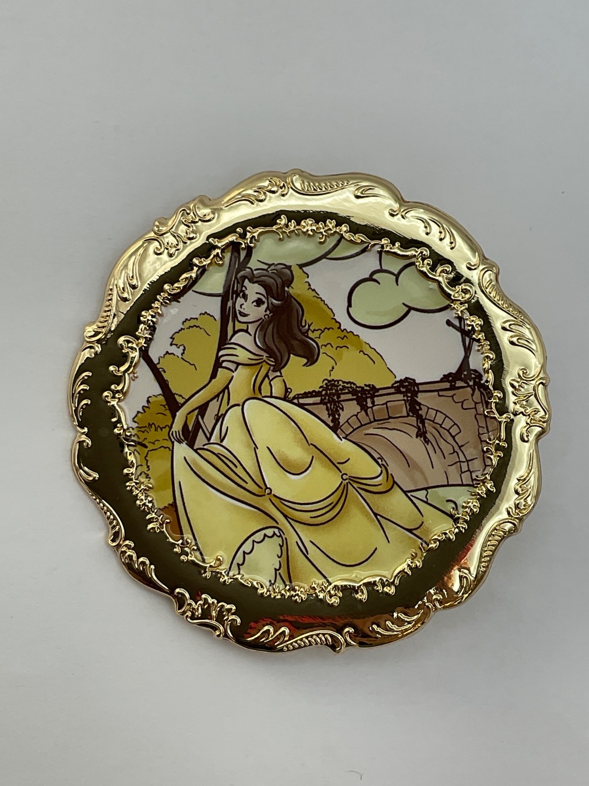 Disney Pink a la Mode PALM Princess Plates Mystery Pin Belle LE 500 H2