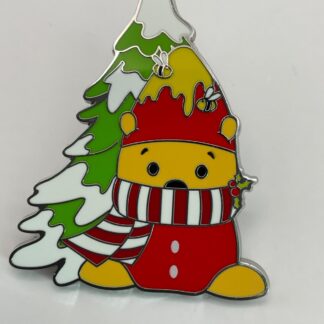 Disney Winter Gnomes Mystery Pin Winnie the Pooh Bear Snowflake Hat F7