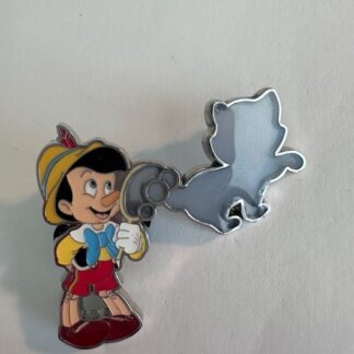 Loungefly Character Bubbles Pinocchio With Figaro  Disney Pin B1