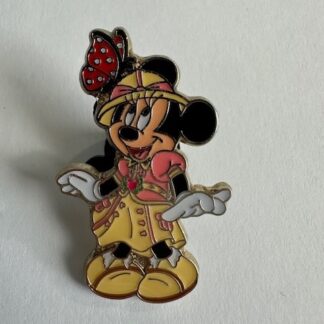 Minnie Mouse Explorer Safari Butterfly Tokyo Disney Resort TDR (B7)