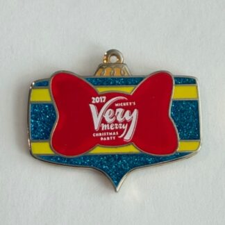 WDW - Mickey's Very Merry Christmas Party 2017 - Donald Ornament Disney Pin H6