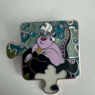 Character Connection Puzzle Mystery The Little Mermaid URSULA Pin LE 750 (B9)