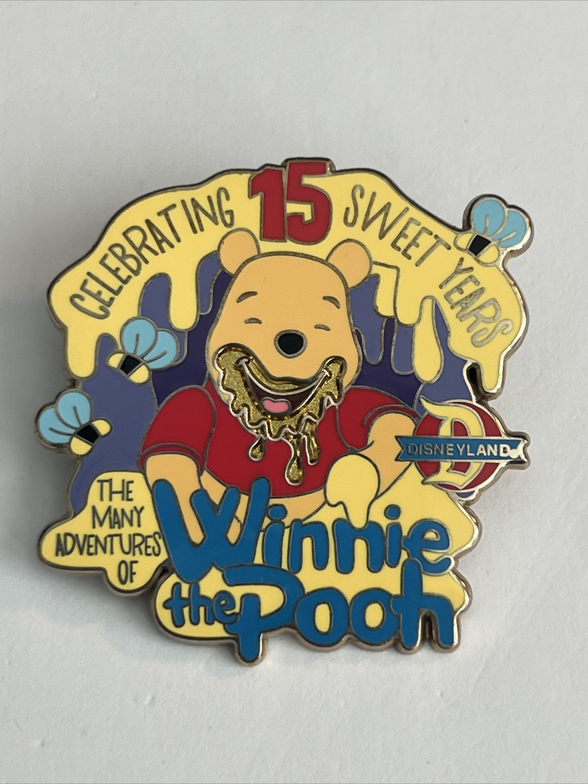 DL DISNEY WINNIE THE POOH 15TH ANNIVERSARY LE CAST Pin (A3)