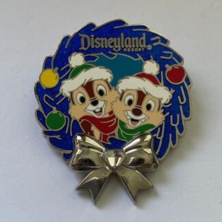 DLR Disneyland Diamond Wreath Blue Chip And Dale LE Disney Pin (B2)