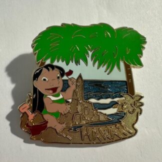 DS Hawaii Lilo And Stitch Hawaii Building A Sand Castle Disney Pin (E6)
