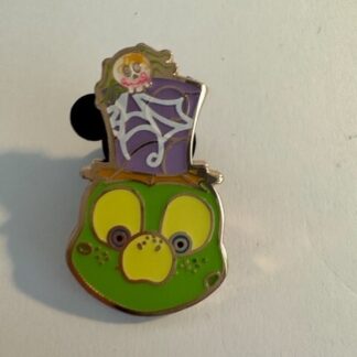 Disney HKDL Hong Kong Duffy & Friends Boogieween Halloween Mystery Olu Pin (C5)