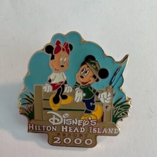 Disney Hilton Head Island Resort 2000 Mickey and Minnie Fishing Pin (C5)