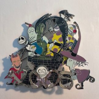 Disney Pin NIGHTMARE BEFORE CHRISTMAS HALLOWEENTOWN WELL JUMBO LE 500 (C4)