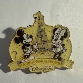 HKDL Hong Kong Castle of Magical Dreams Mickey Minnie Magic Access Disney Pin E7