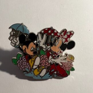 JDS Mickey & Minnie Rainy Days Umbrella Japan LE 700 Disney Pin (B2)