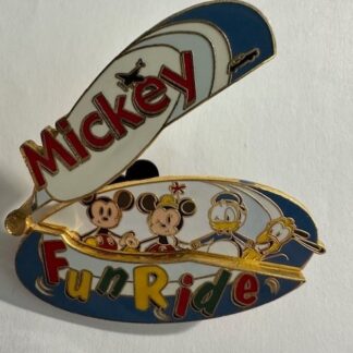 Japan Mickey Minnie Donald Daisy Hinged Mickeys Fun Ride Disney Pin D8