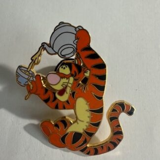 Japan - Tigger - Tea Time - JDS Winnie the Pooh Disney Pin D9