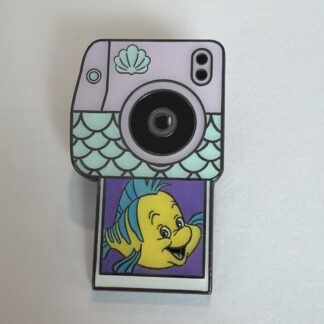 Loungefly Disney Princess Instant Photo Polaroid Camera Mystery Flounder Pin E3