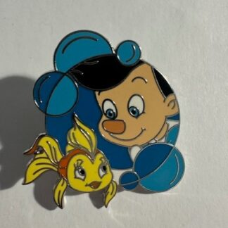 Pinocchio and Cleo - Bubbles - Starter 2023 Disney Pin F9