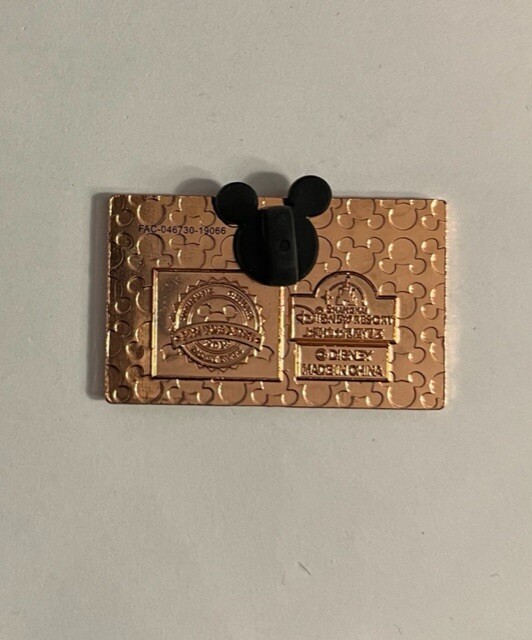 SHDR 2019 Shanghai Donald Duck Chinese New Year Disney Pin (B1) - Image 3