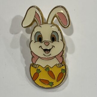 TDR Tokyo Disney Easter Bunny Egg Game Prize Easter 2016 Carrots Disney Pin (B3)