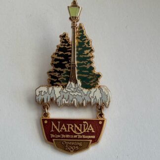 WDW Narnia The Lion, The Witch, and The Wardrobe Lampost Tree 2005 Disney Pin E2