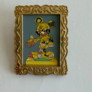 World of Disney® Store New York - 'Mickey: In Yellow' Statue 2006 Disney Pin A6