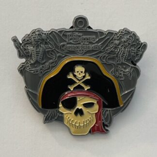 2022 Disney Parks Pirates Of The Caribbean 3D Skull Pin New OE (D0)