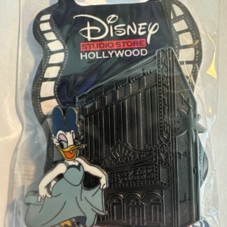 D23 2023 DSSH EL CAPITAN THEATRE 100 TH SERIES Daisy Pin LE 400