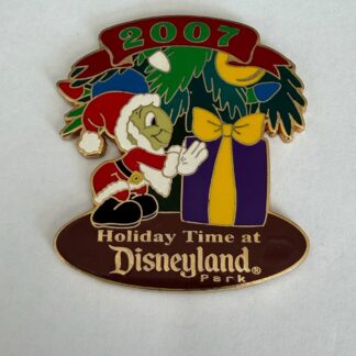 DLR Jiminy Cricket Dressed as Santa Pinocchio Holiday Time 2007 Disney Pin F9