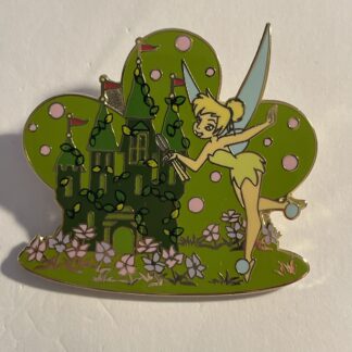 DLR Topiary Collection Tinker Bell Castle Surprise Pin LE 750 (A4)