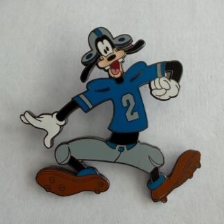 DS Catalog Football Player Goofy Sports Series Football 2003 Disney Pin H7