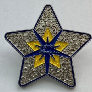 DS Visa Cardmember There’s A Magic Store 2019 Star Glitter Disney Pin (A3)