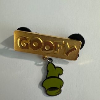 Disney Catalog - Goofy - Character Name - Dangle 2002 Disney Pin F2