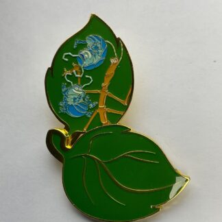 Disney Loungefly Pixar Bug's Life Character Leaf Hinged Pin Tuck & Roll Slim G9