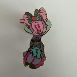 Disney Minnie Mouse Main Attraction Pin It's A Small World April F6