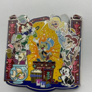 Disney Parks 2023 Pinocchio Supporting Cast Family Cluster Pin Figaro Jiminy E7