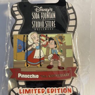 Disney Pin 67917 DSF Pinocchio 70th Anniversary Pinocchio and Dutch Marionet LE