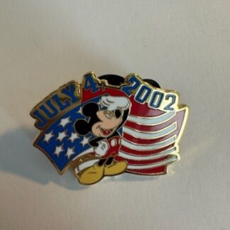 Disney Pin DLR 4th of July 2002 Cast Member Pin Mickey Mouse American flag (C8)