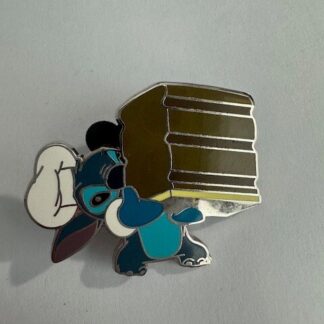 Disney Pin Stitch Chocolate Cake & Chef Hat Lilo & Stitch (C5)