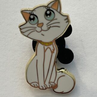 Disney Uncas International Aristocats Duchess Chibi Pin (D1)