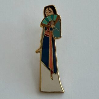 Entertainment Earth - Disney - Mulan Characters in Disguise Fan Disney Pin H6