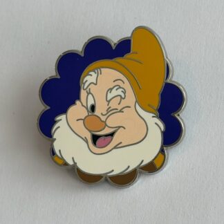 Grins Mystery Collection Happy Snow White Chaser LE 400 2016 Disney Pin G7
