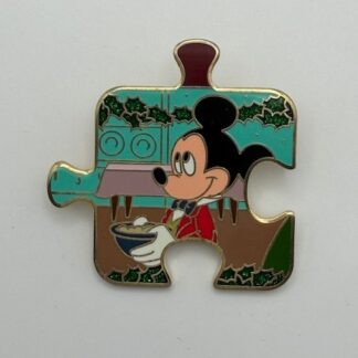LE 900 Mickey Christmas Carol Bob Character Connection Puzzle Disney Pin D0