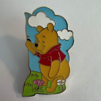 Loungefly Pooh Hundred Acre Woods Best Friend Disney Pin C0