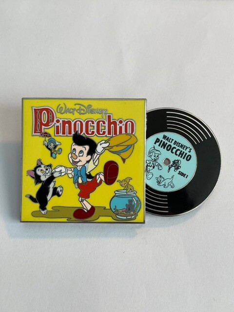 Vintage Vinyl Pin of The Month Pinocchio Record LE Disney Pin (A2)