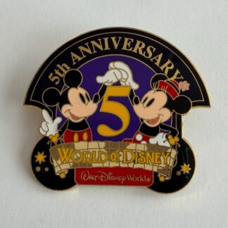WDW - Mickey & Minnie - World of Disney - 5th Anniversary 2001 Disney Pin H6