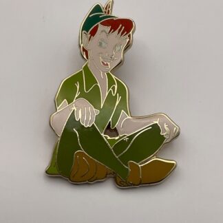 2010 Disney Peter Pan Sitting Down Hands on Knees Collectible Trading Pin F6