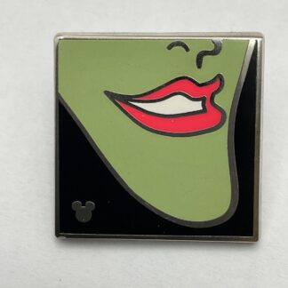 2017 Disney Villains Maleficent Hidden Mickey Pin Smiling Face Chin G9