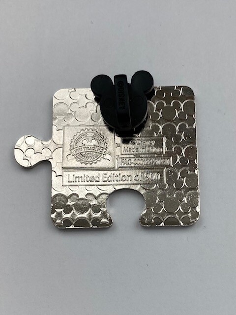 Character Connection The Rescuers Down Under LE900 Orvile Disney Pin (B9) - Image 3