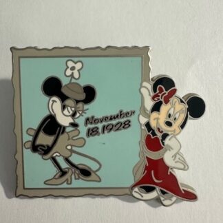 DISNEY MINNIE MOUSE BIRTHDAY NOVEMBER 18 1928 RED DRESS MIRROR LE 1928 PIN (E9)