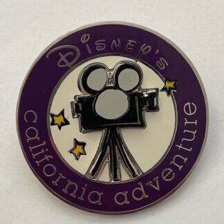 DISNEY PRE-OPENING CALIFORNIA ADVENTURE TV MOVIE CAMERA CIRCLE LE 2001 PIN (D0)