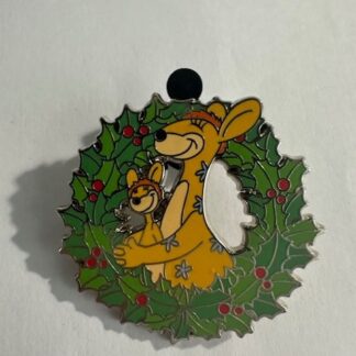DL Kangaroo and Baby Roo It's a Small World Animals Christmas Disney Pin A8