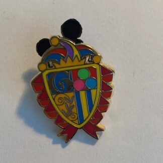 DLR Medieval Magic Goofy Crest Emblem Joker Hat Disney Pin LE (A1)