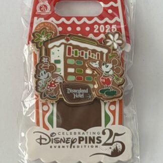 DLR Mickey Minnie at Disneyland Hotel Gingerbread Display 2025  Disney Pin B